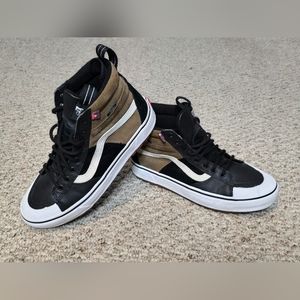 EUC Vans SK8-Hi MTE 2.0 DX Men's 9.5, Women's 11